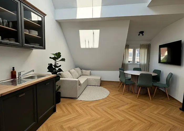Cozy Living Apartments